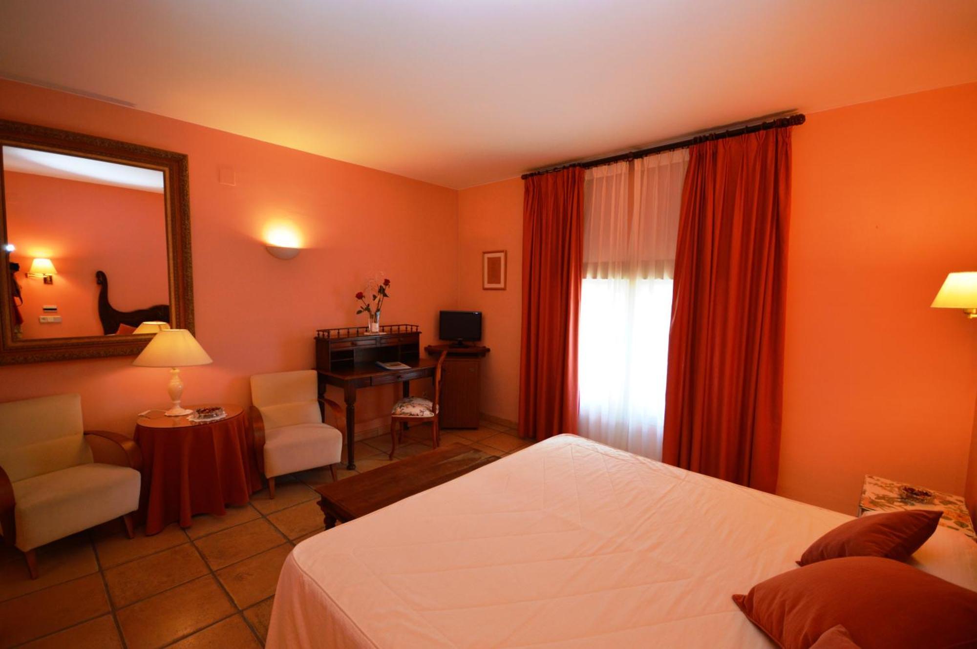 Hotel Can Ceret Sant Pere Pescador Szoba fotó