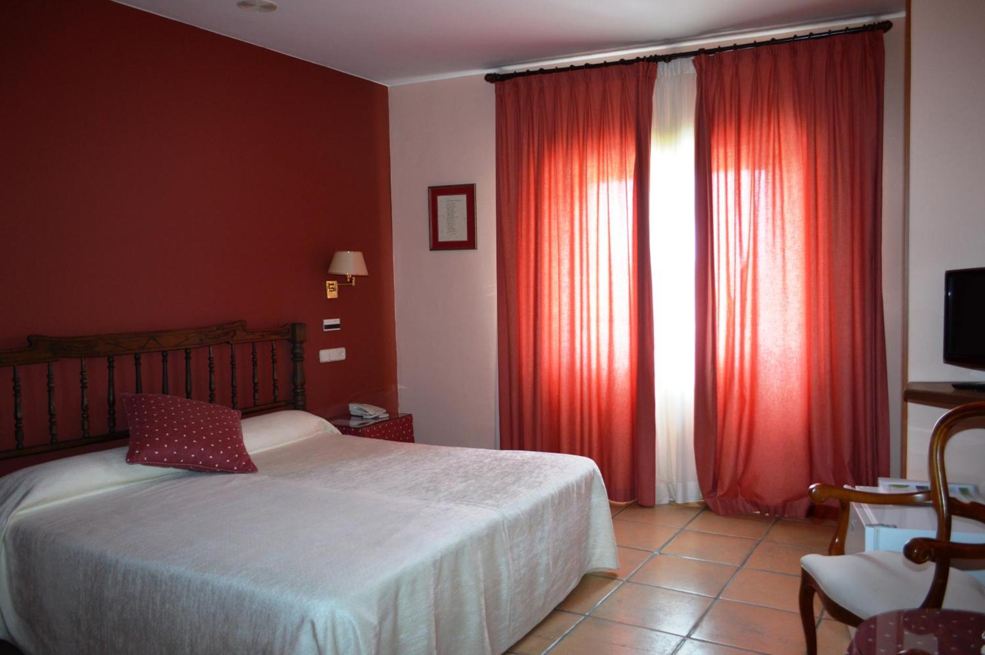 Hotel Can Ceret Sant Pere Pescador Szoba fotó