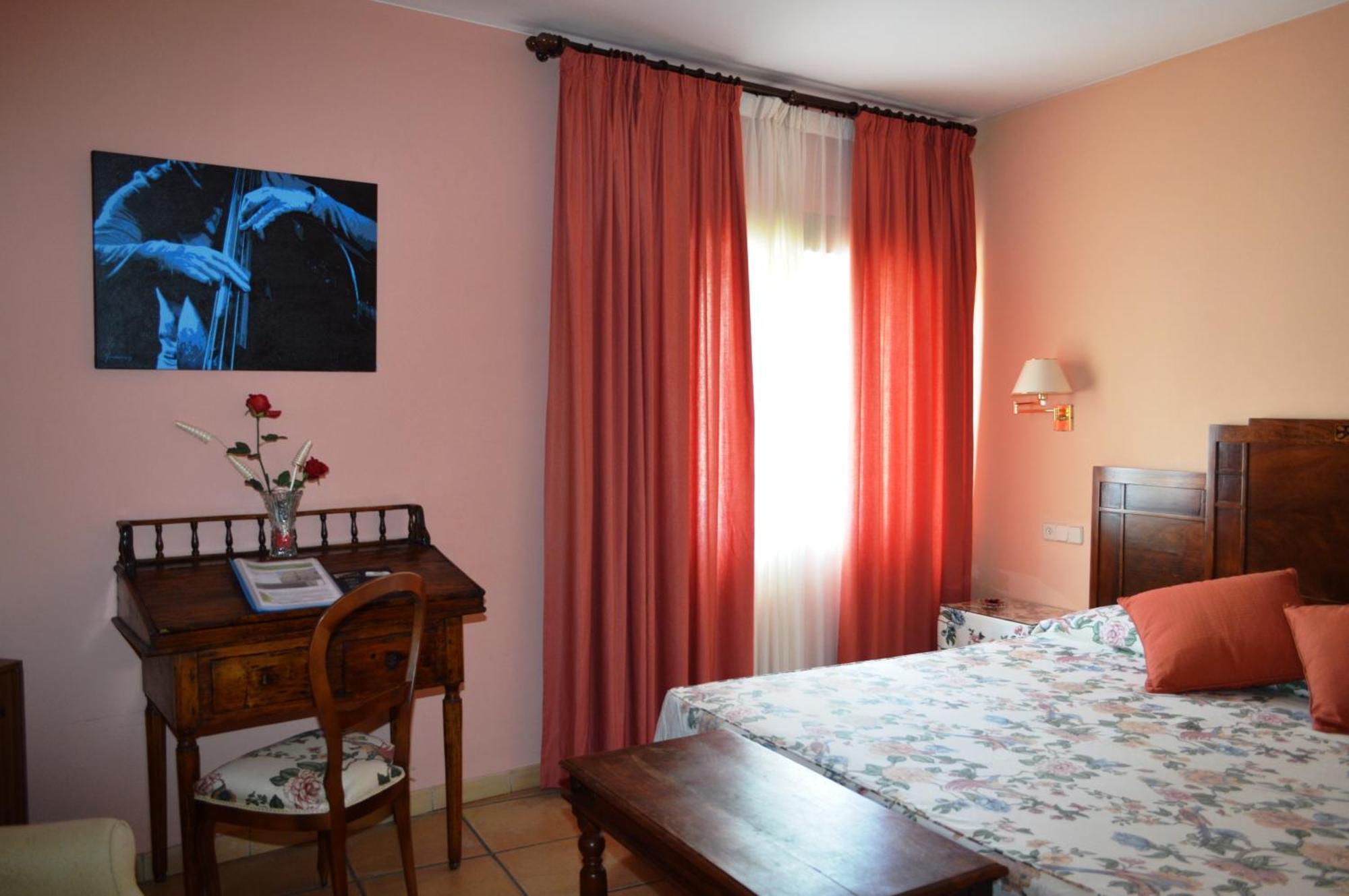 Hotel Can Ceret Sant Pere Pescador Szoba fotó