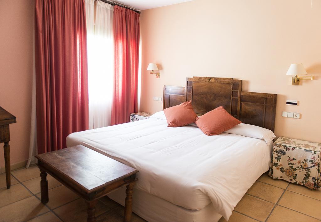 Hotel Can Ceret Sant Pere Pescador Kültér fotó